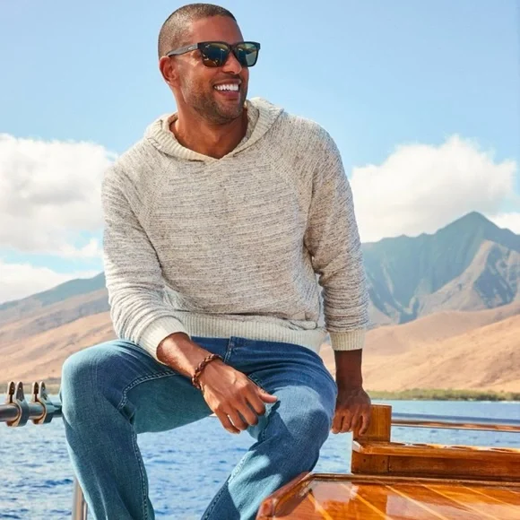 Tommy Bahama Standard Jeans, Straight Leg, Comfort Waistband, Size 32/30 - Picture 2 of 11